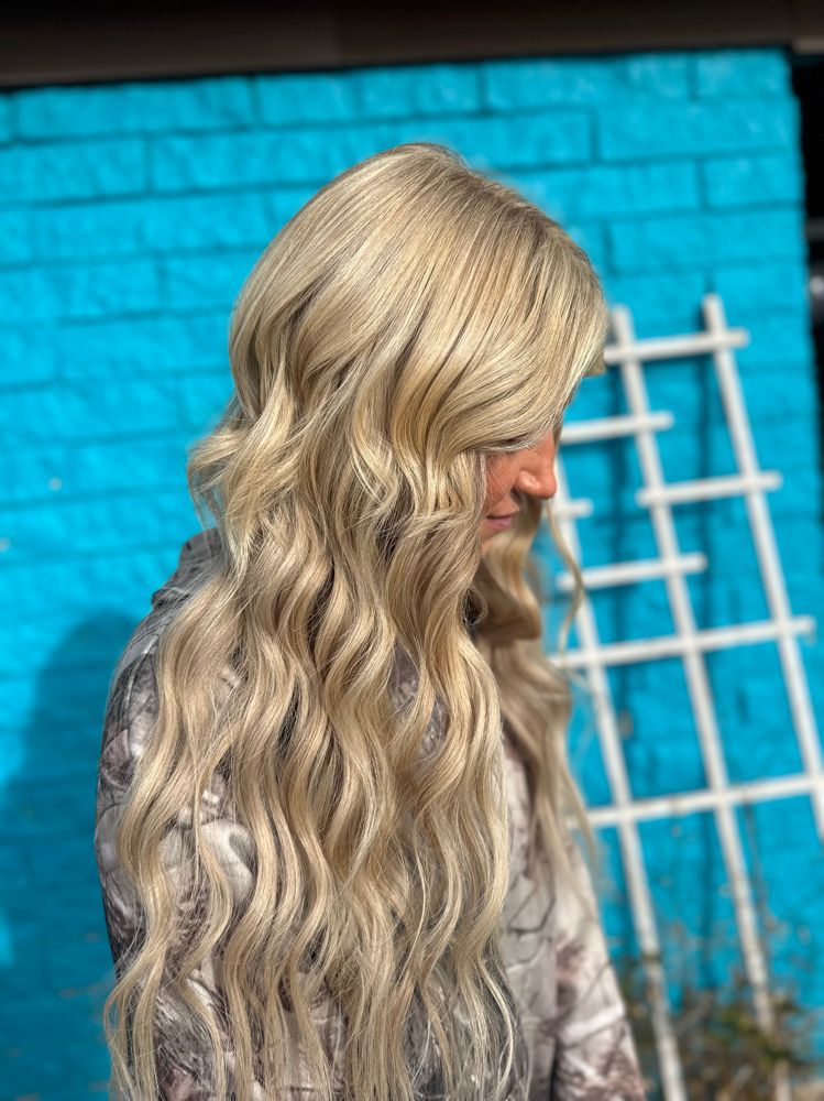 Highlight Retouch at The Beauty Room By Amiyah in Pocatello, ID