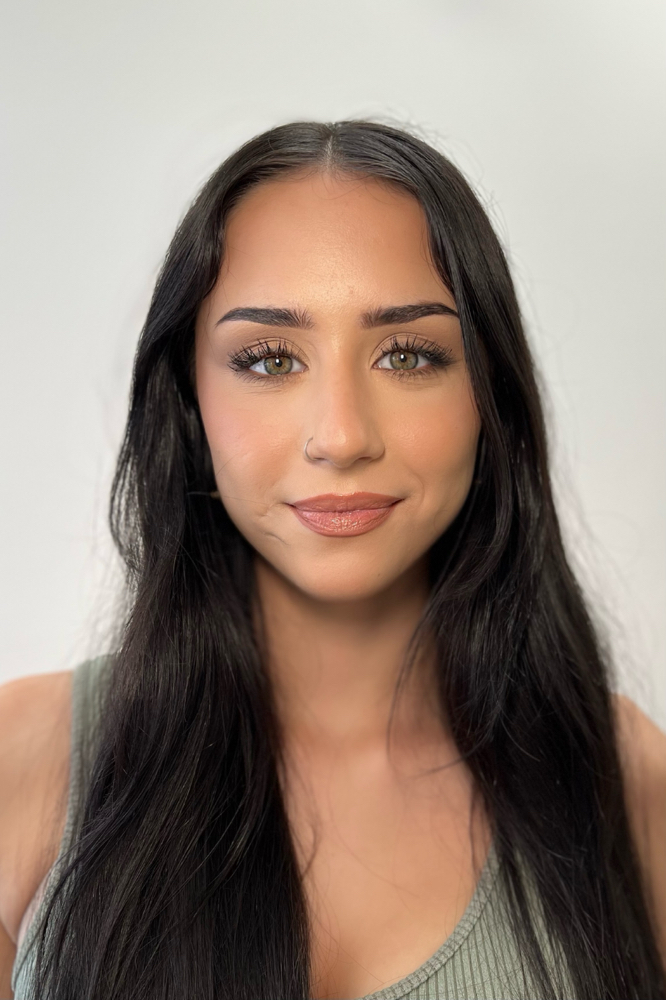 MAKEUP