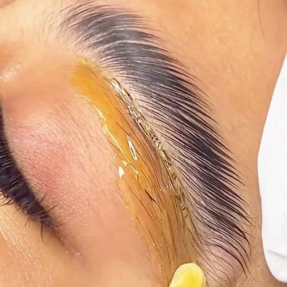 Eyebrow Wax at BÄRESOUL in Mechanicsburg, PA