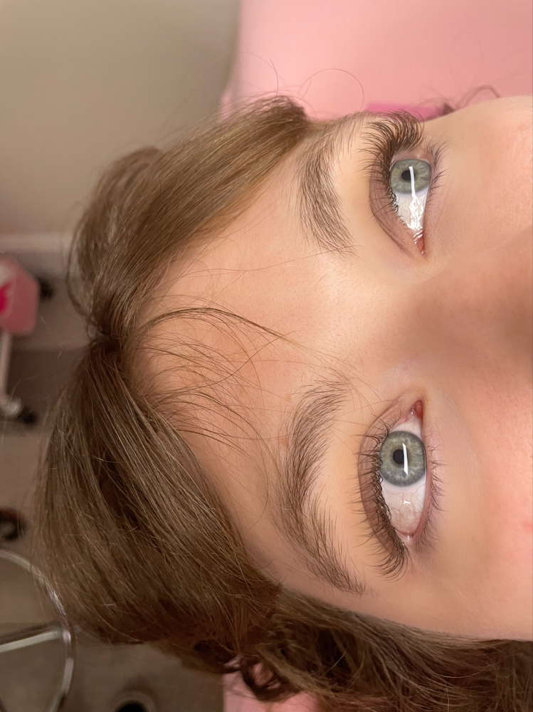 Hybrid Brown Lash Fill