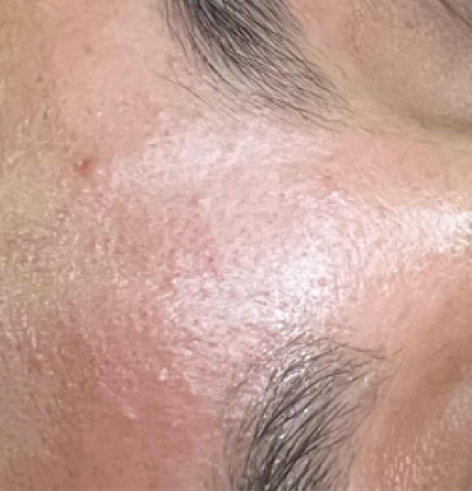 UniBrow Wax at The Este Lounge in Hanford, CA