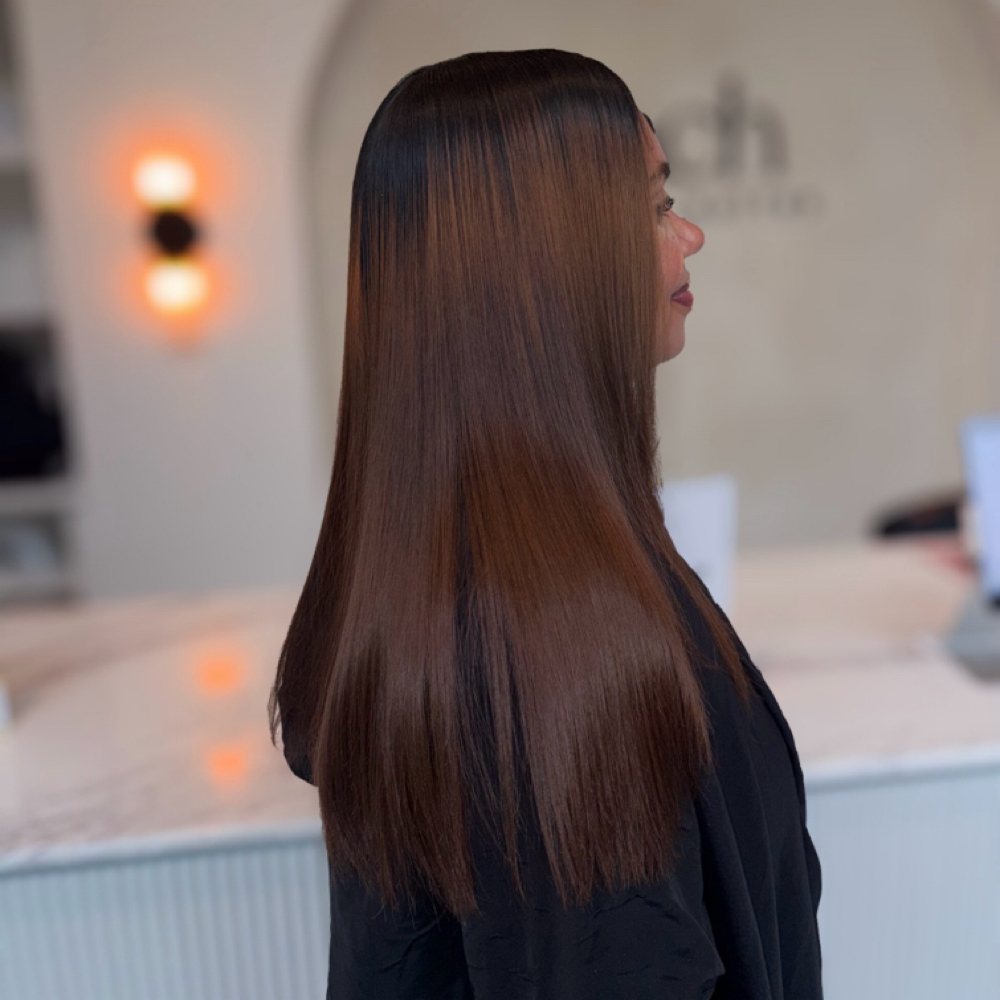 Monday Special at Vanta Salon & Spa in Minneapolis, MN