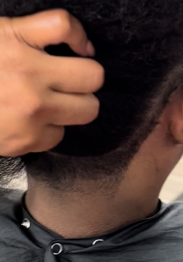 Men's Haircut at SimoneSlays in Elyria, OH