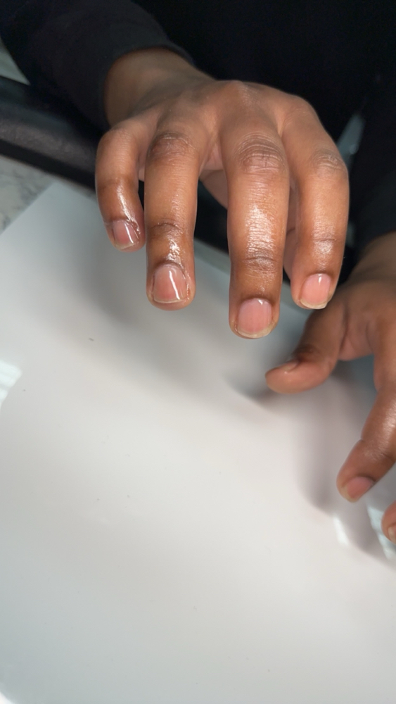 No Chip Manicure