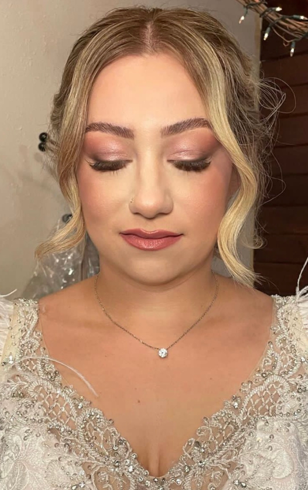 Bridal Glam (+ Travel)