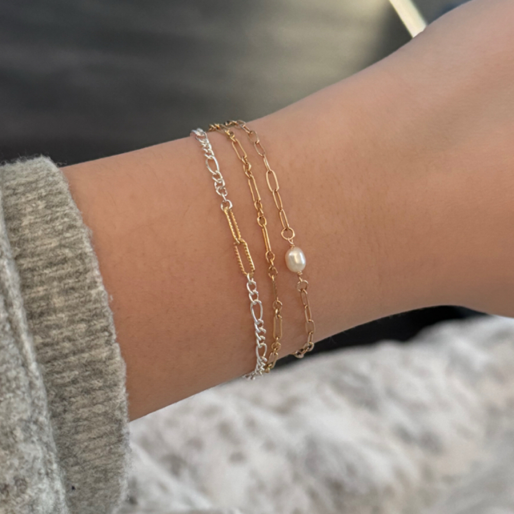 Permanent Bracelet at The Nail Hub in Uniontown, PA