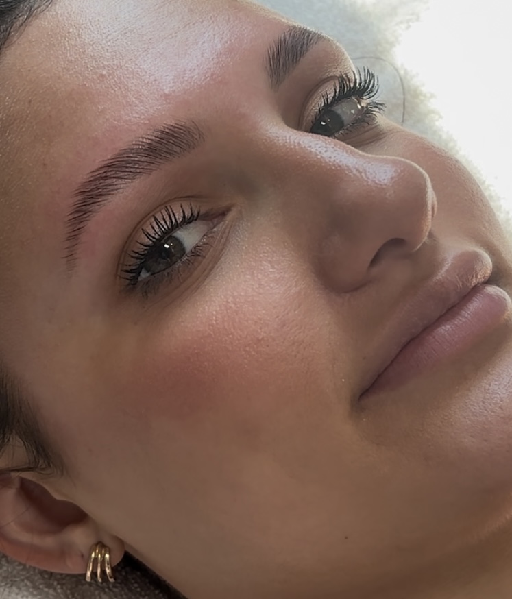 Eyebrow Lami