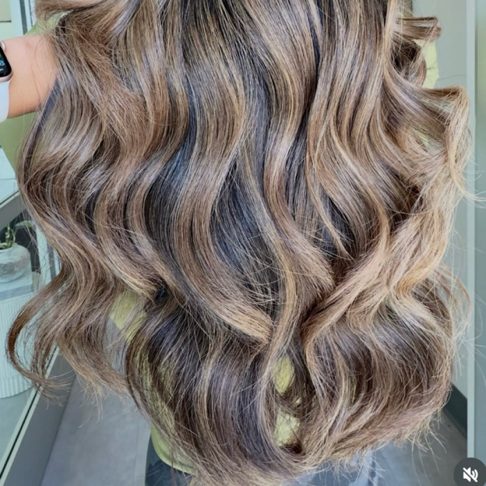 FULL SERVICE HAIRCUT at Suleivy’s Hair Salon in San Antonio, TX