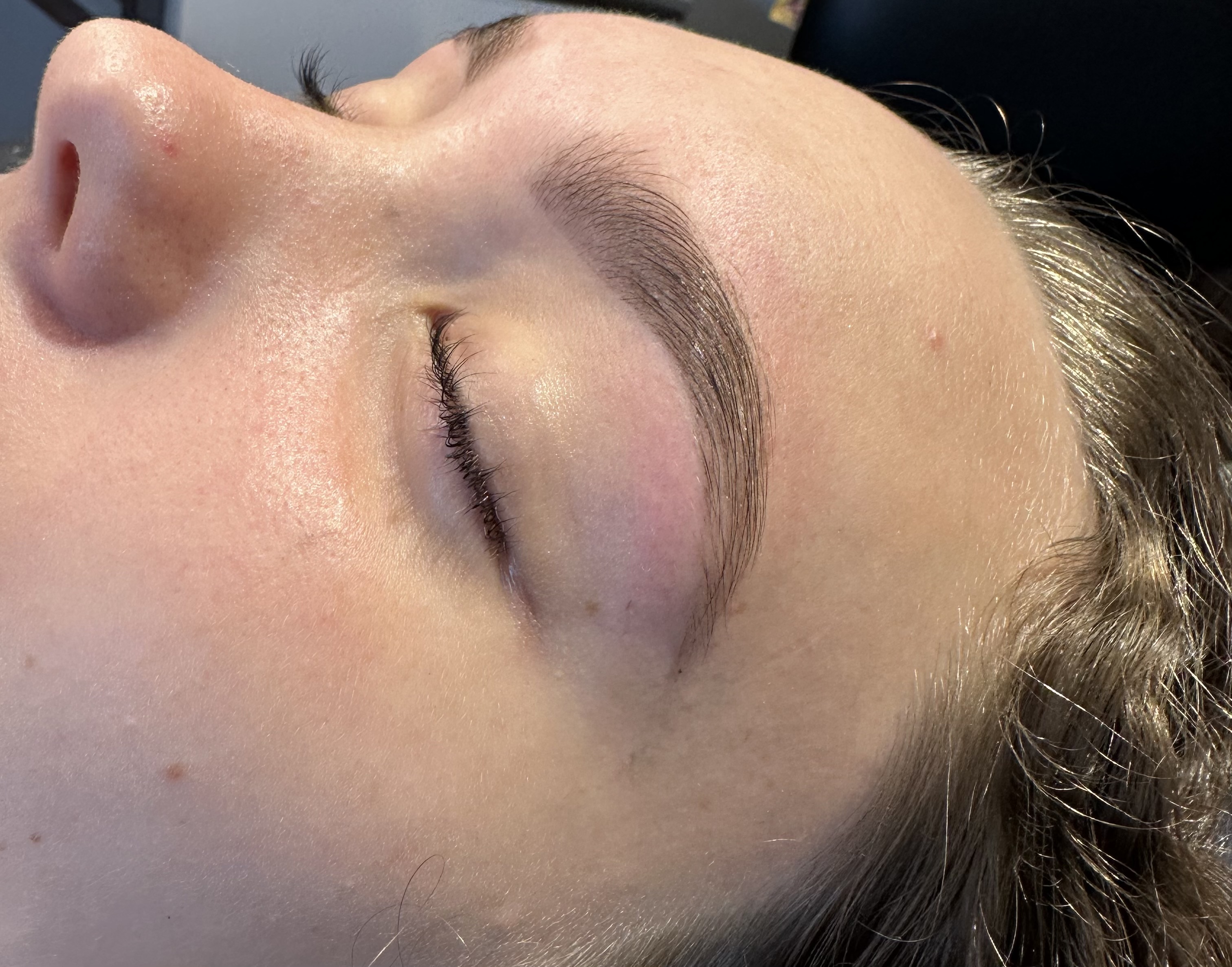 Hybrid Brow Stain & Shaping