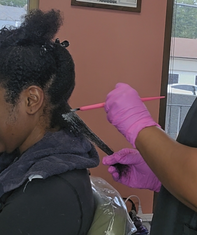 Smoothing /Straightening Treatment at Chavonne’s Salon in Richmond Heights, MO