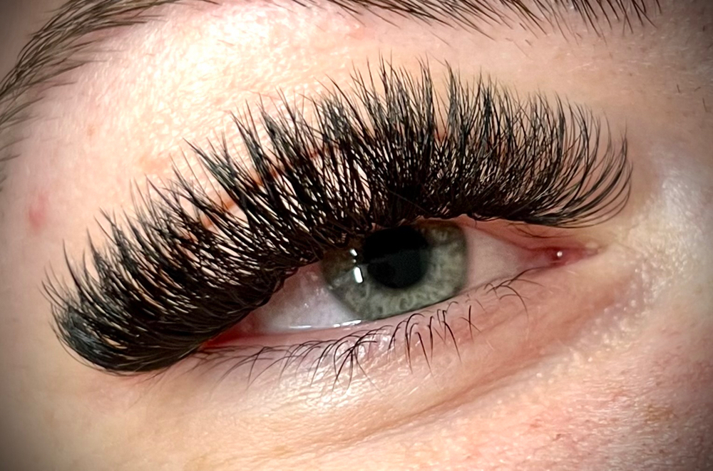 Volume Eyelash Extentions at Alishia Otero in Pueblo, CO