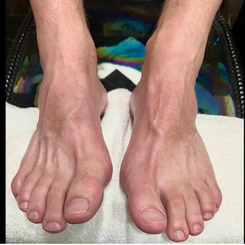 HIS Toenails Clip at HIS Palace Men's Grooming in Blaine, MN