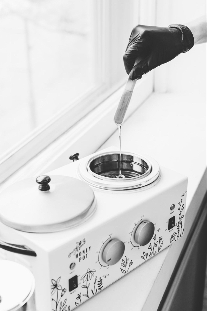 Lip & Chin Wax