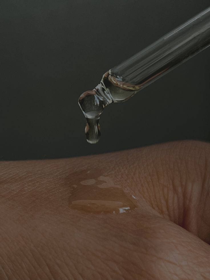Hand Exfoliation 🤍