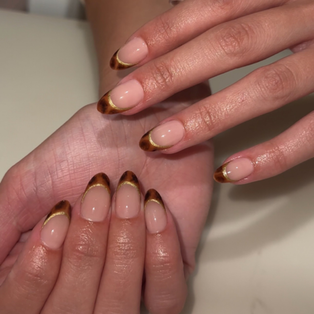 Short Full Set at Elite Salon in Clanton, AL