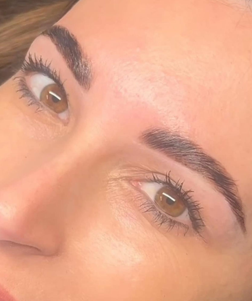 brow lamination + tint