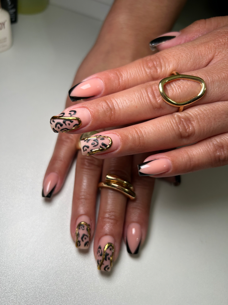 Structured Manicure