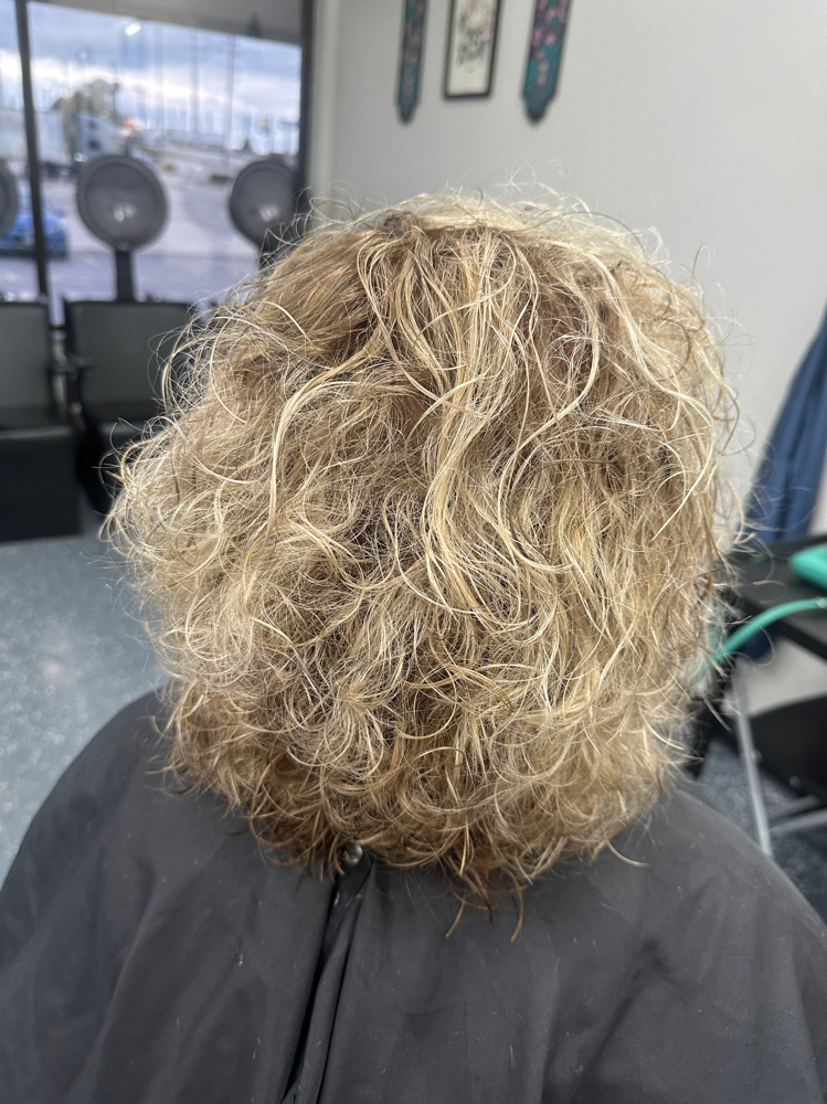 Color With Foil at B's Salon in St. Peters, MO