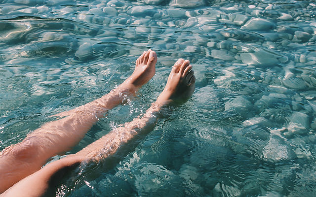 Half Luxury Footbaths