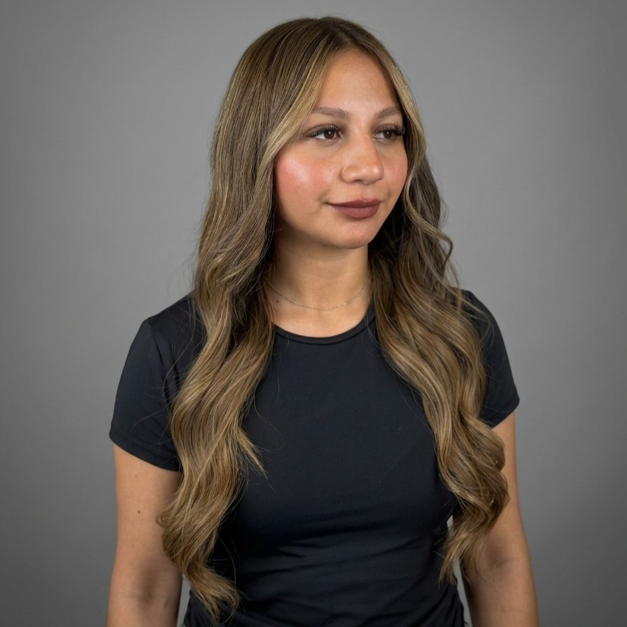 Highlight Retouch at Allison  Alvarado in Brownsville, TX