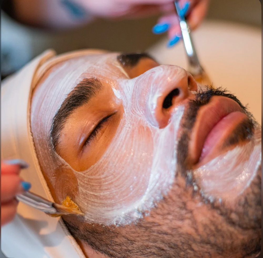 Gentleman’s Facial & Massage