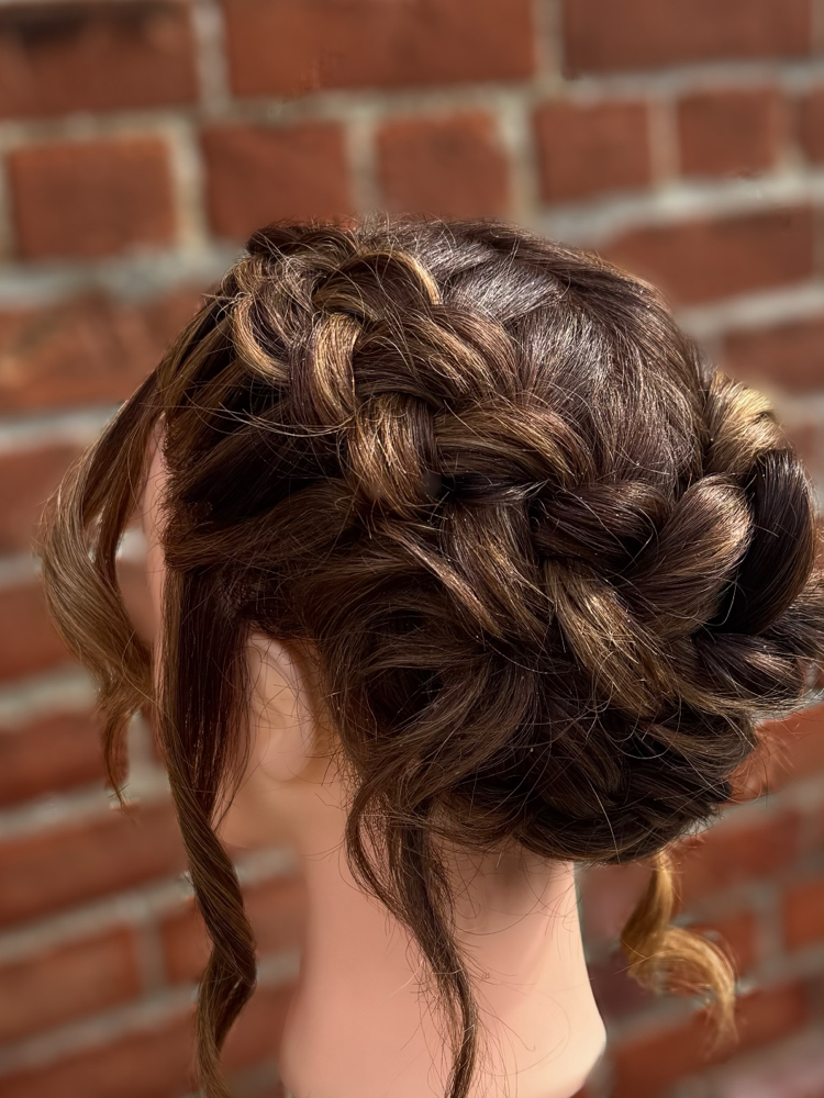 Special Occasion Style at glossandglow.ko in Plainfield, IN