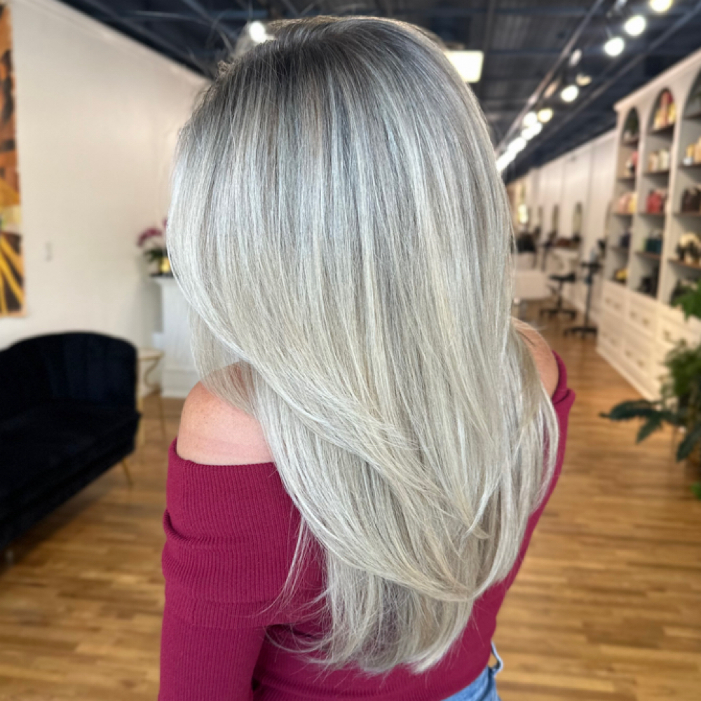 TOTAL BLONDING TRANSFORMATION at The Luminescent Collective in Fort Worth, TX