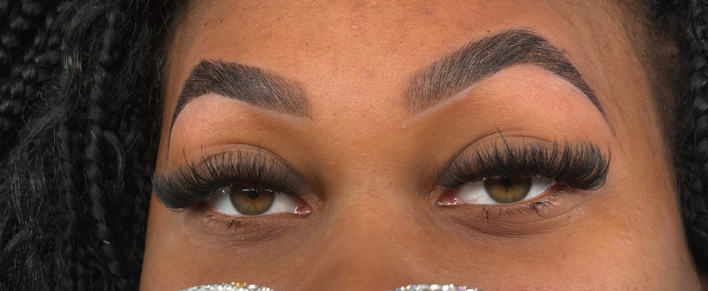Volume Lashes at GLAMS BY LOURIAM in Harrisonburg, VA