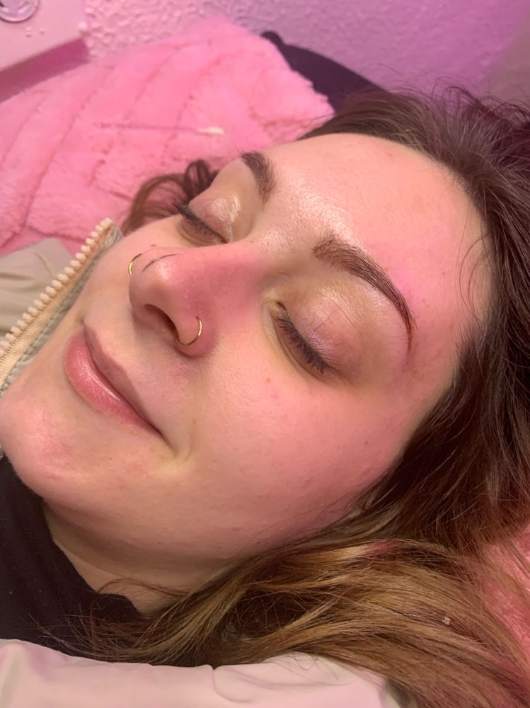 Hybrid Stained Brows
