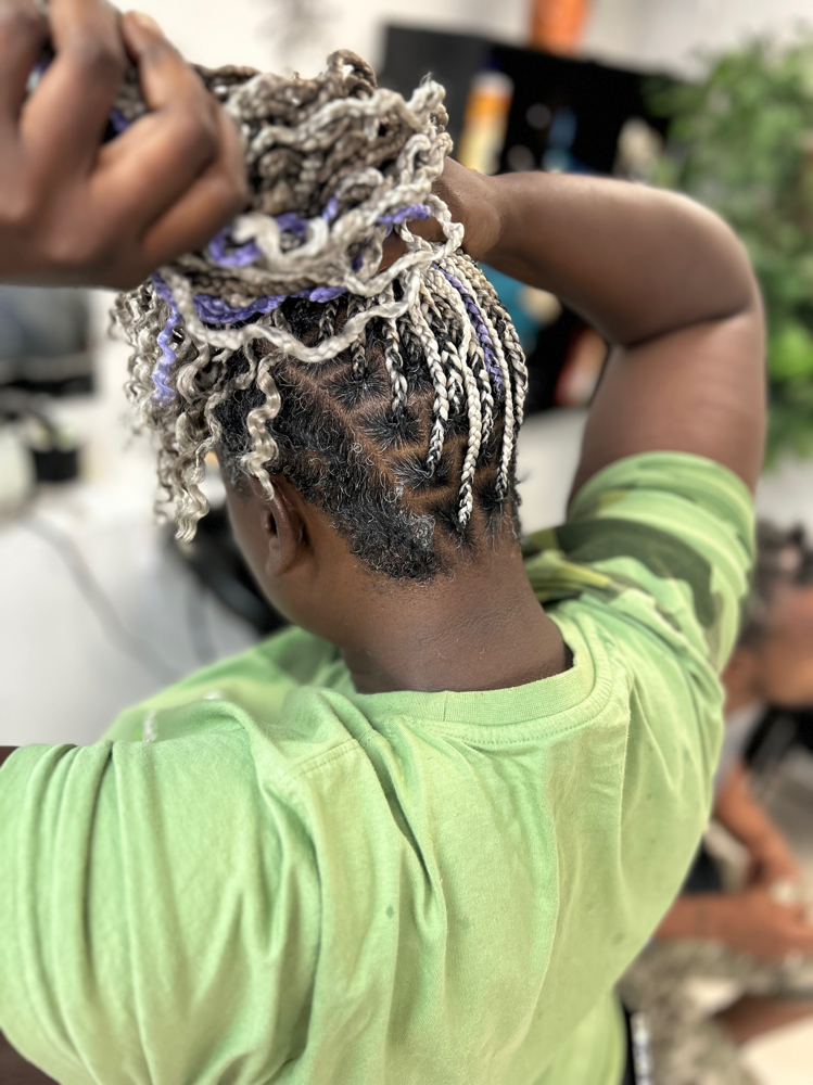 Ladies Half Head Braids Indiv at Kiwaja Handz in Terrytown, LA