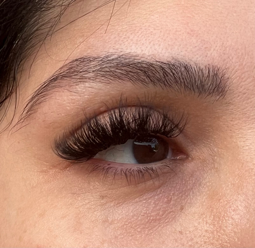 Volume Lash Extensions