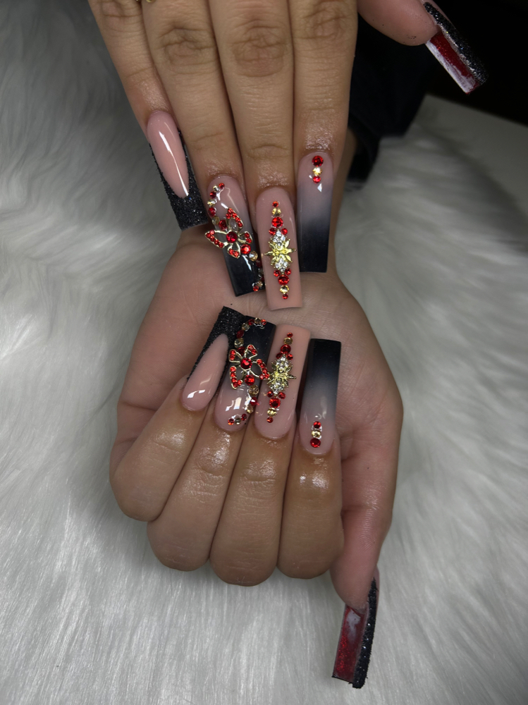 XL Fullset at Nails By Hannah in Racine, WI
