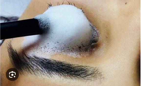 Lash Bath
