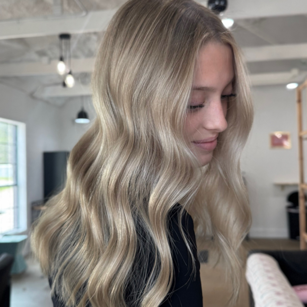 Partial Highlight at Carlyjazlynhair in Tyler, TX