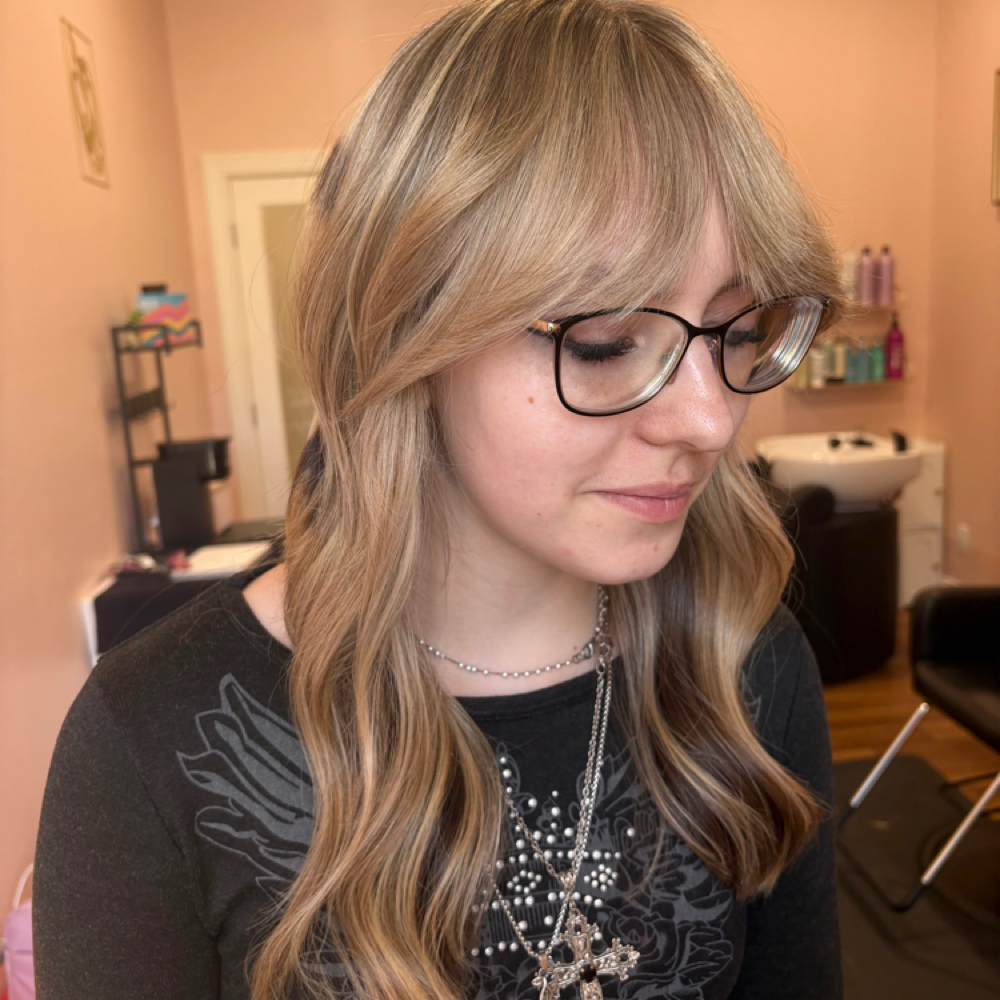Bang Trim at Tabitha’s Beauty in Manitowoc, WI