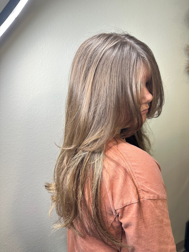 Haircut & Style