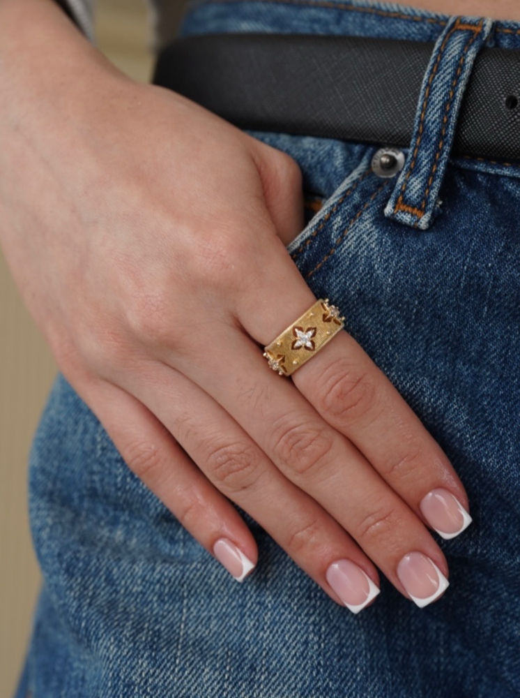Classic French Gel Manicure