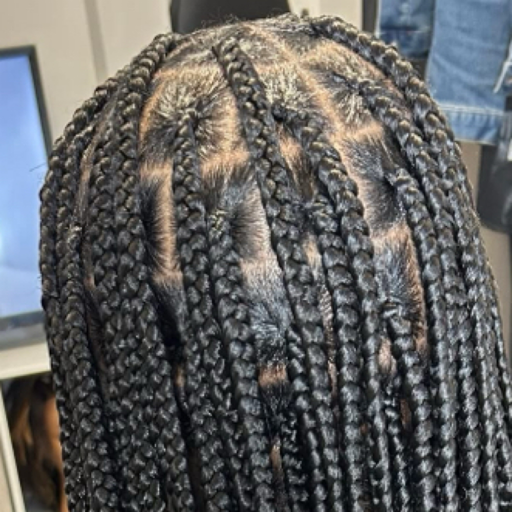 Large Knotless Braids at Cachet’s Luxe Atelier in Atlanta, GA