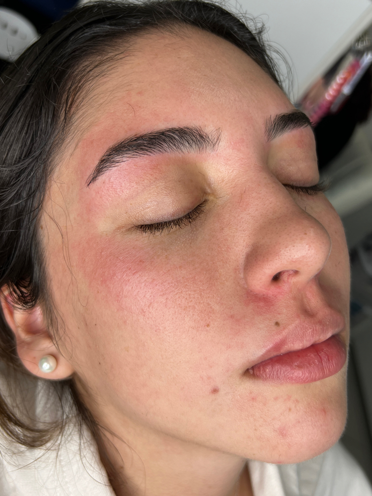Eyebrow threading and upper lip at Brows by vic in Miami, FL