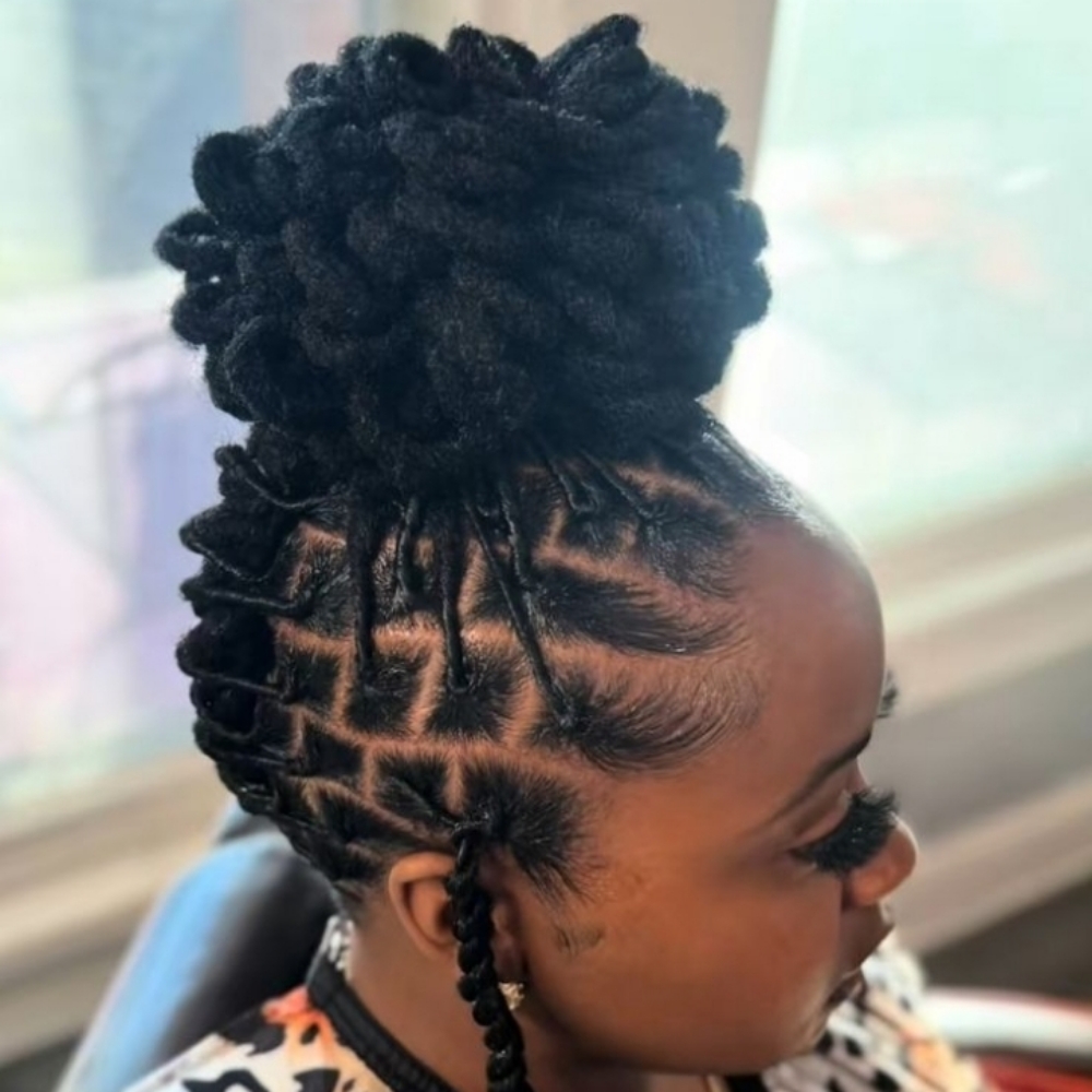 Basic Loc Coloring Retwist & Style at Billion Hairs Salon in Kansas City, KS