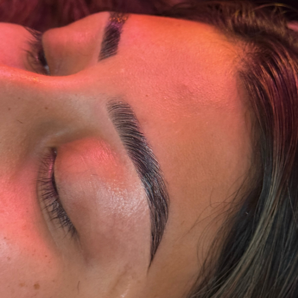Brow Wax For 2 at Bella Vida Beauty Salon in Nacogdoches, TX