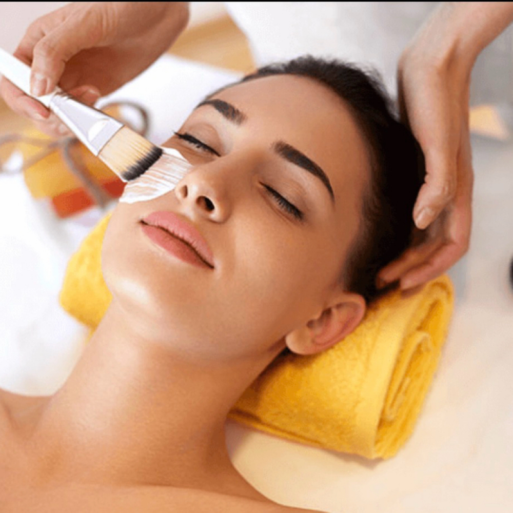 Vitamin C Peel Brightening