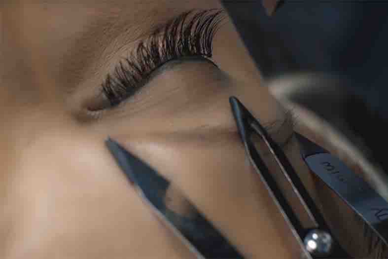 Microblading Touch Up