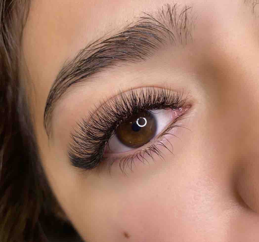 Volume Eyelash Extensions Full Set