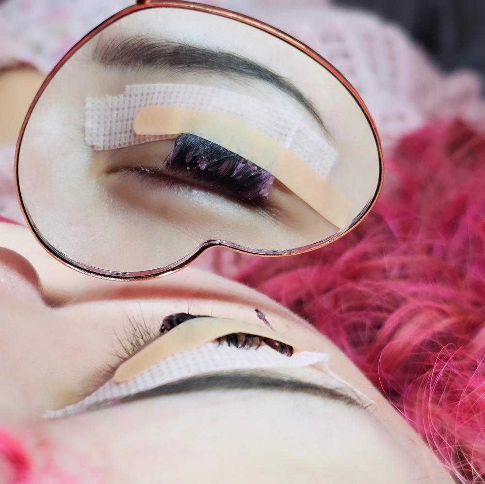 Lash Removal at Glow & Grow Parlor in Rio Rico, AZ