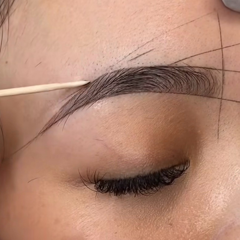 BROW WAX SCULPT & HYBRID TINT at Serenity Lash Lounge in Houston, TX