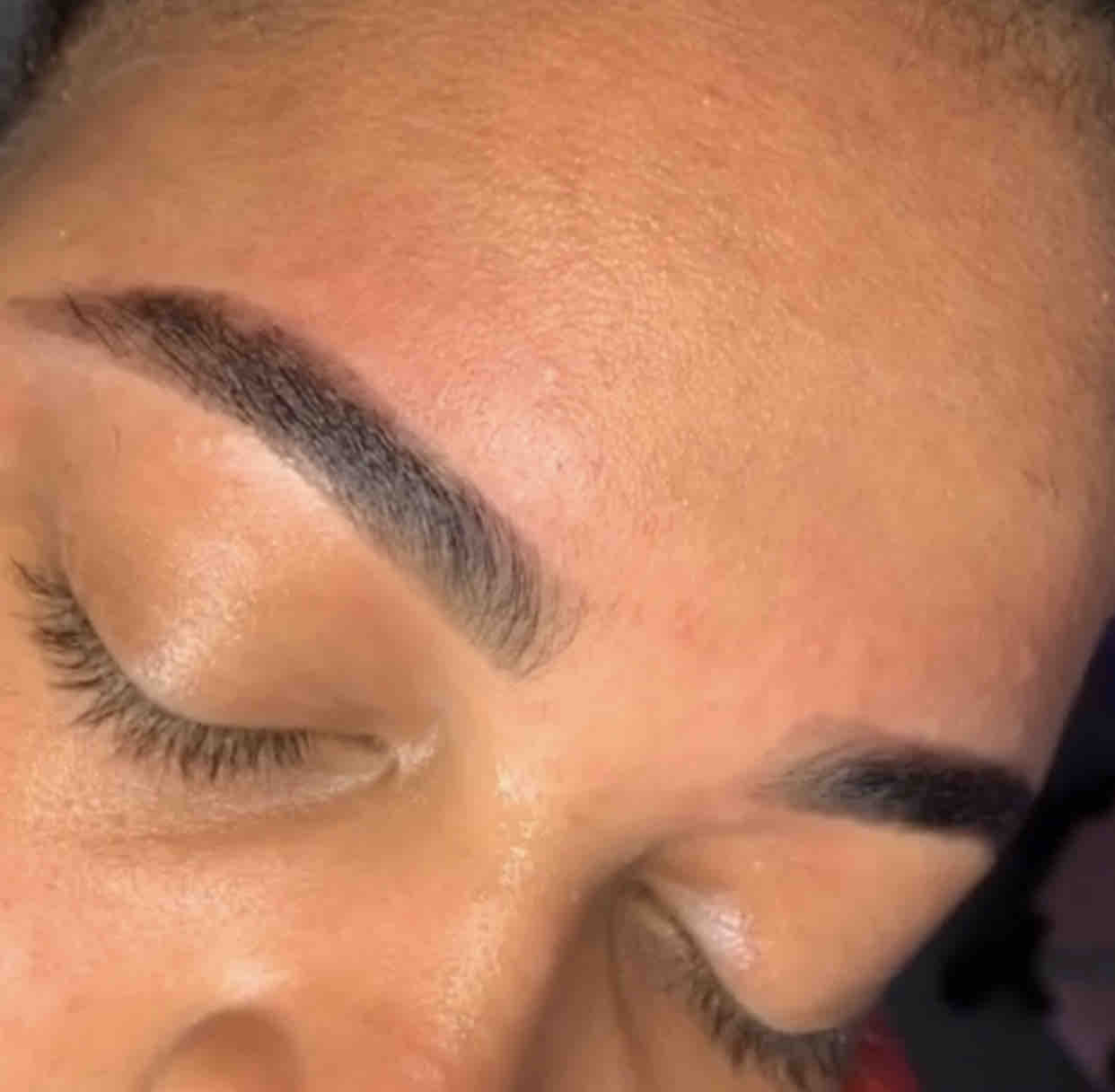 Brow Tinting