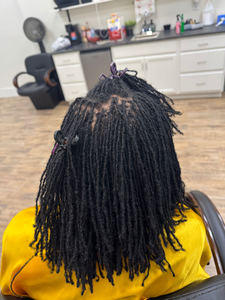 Micro Loc Retie at Blended Beauty Lounge in Duncan, OK