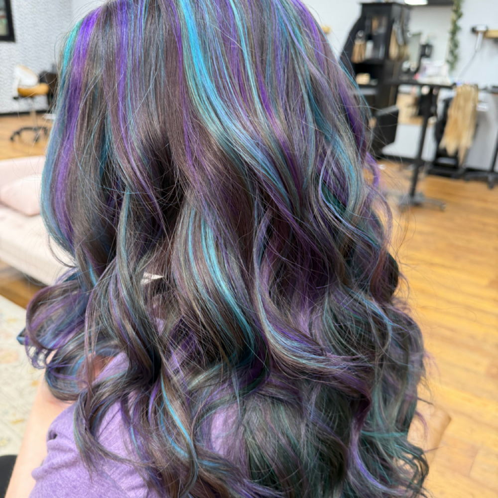 Vivid Highlights at Mercedes hair in Calhoun, GA