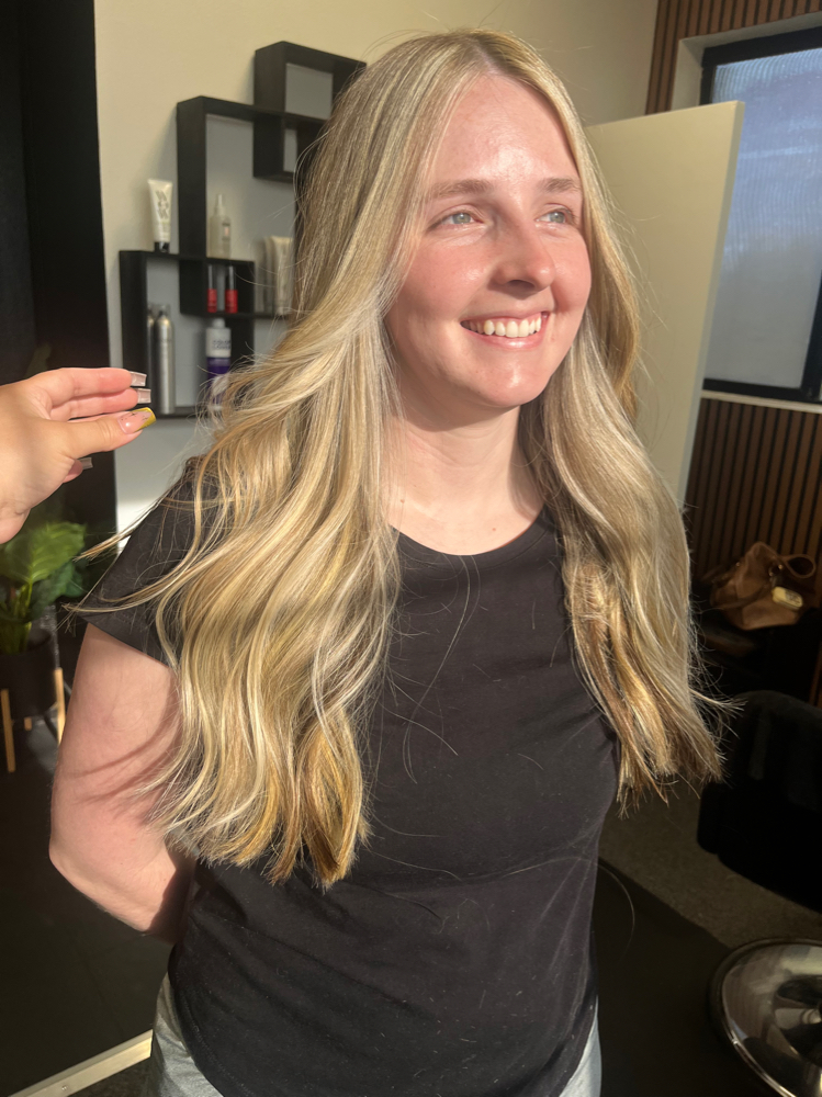 Full Highlight  / Color / Style at Ariel Brooke in Visali, CA